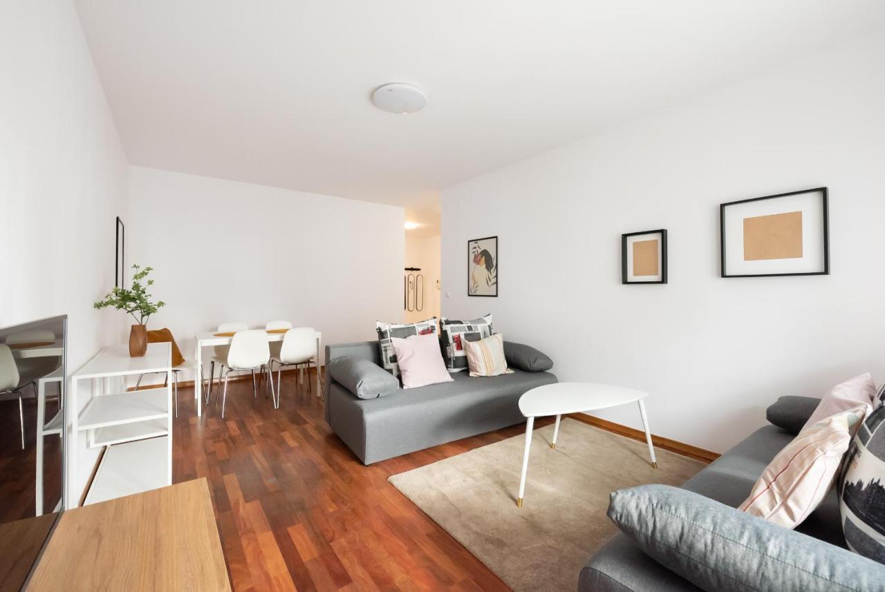 Wola Sunshine Apartment Free Parking Varsó Kültér fotó