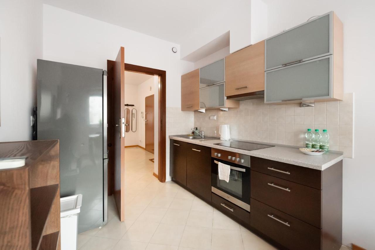 Wola Sunshine Apartment Free Parking Varsó Kültér fotó