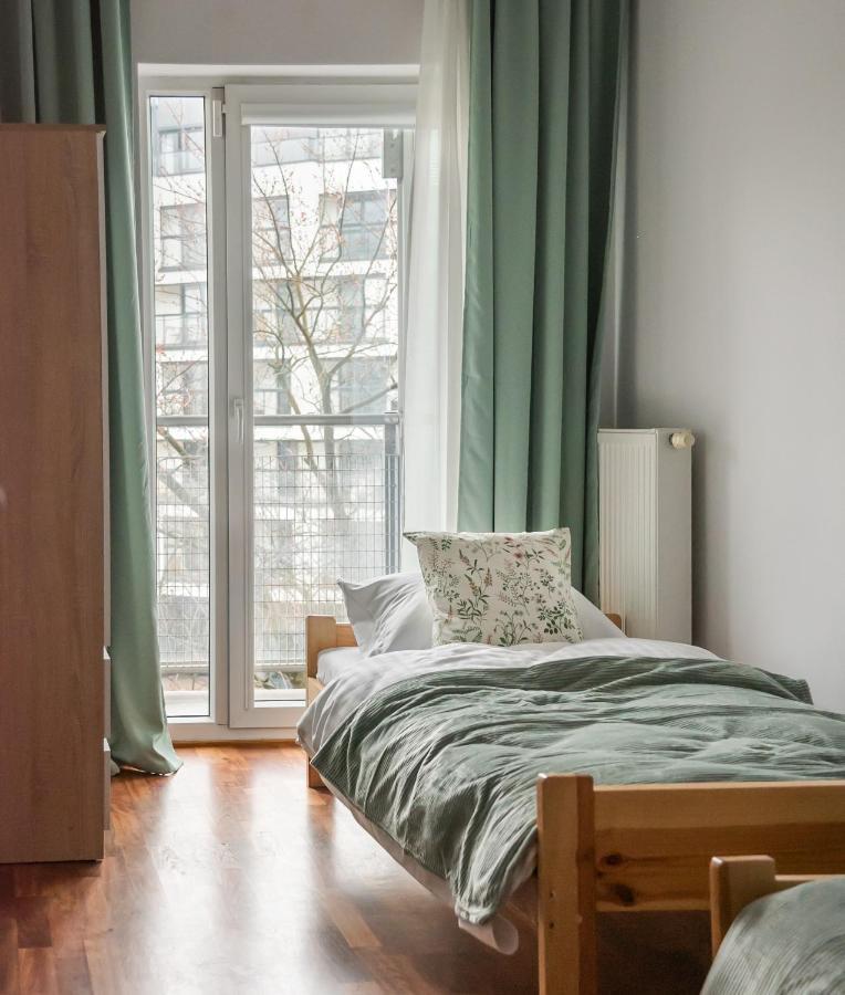 Wola Sunshine Apartment Free Parking Varsó Kültér fotó